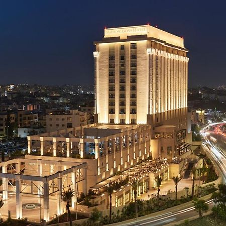 Four Seasons Hotel Amman Esterno foto